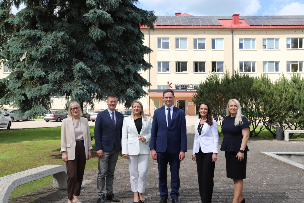 Finansų ministrui pristatytas Alytaus fakultete įkurtas Maisto ir sveikos gyvensenos ekscelencijos centras