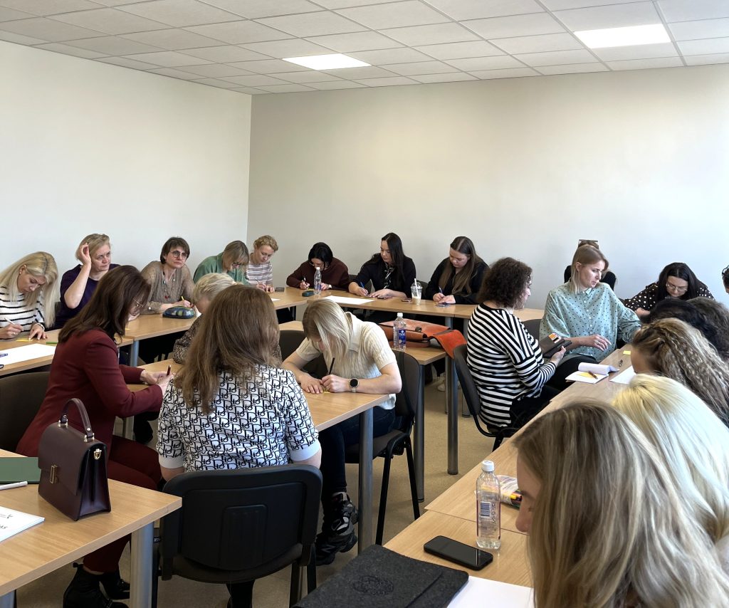 Socialinuo darbo mokymų dalyviai